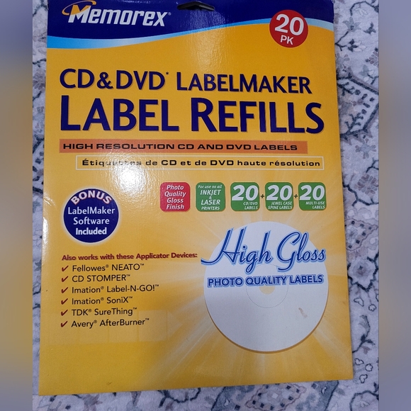 Assorted Pinter Paper Products - Picture 3 of 5